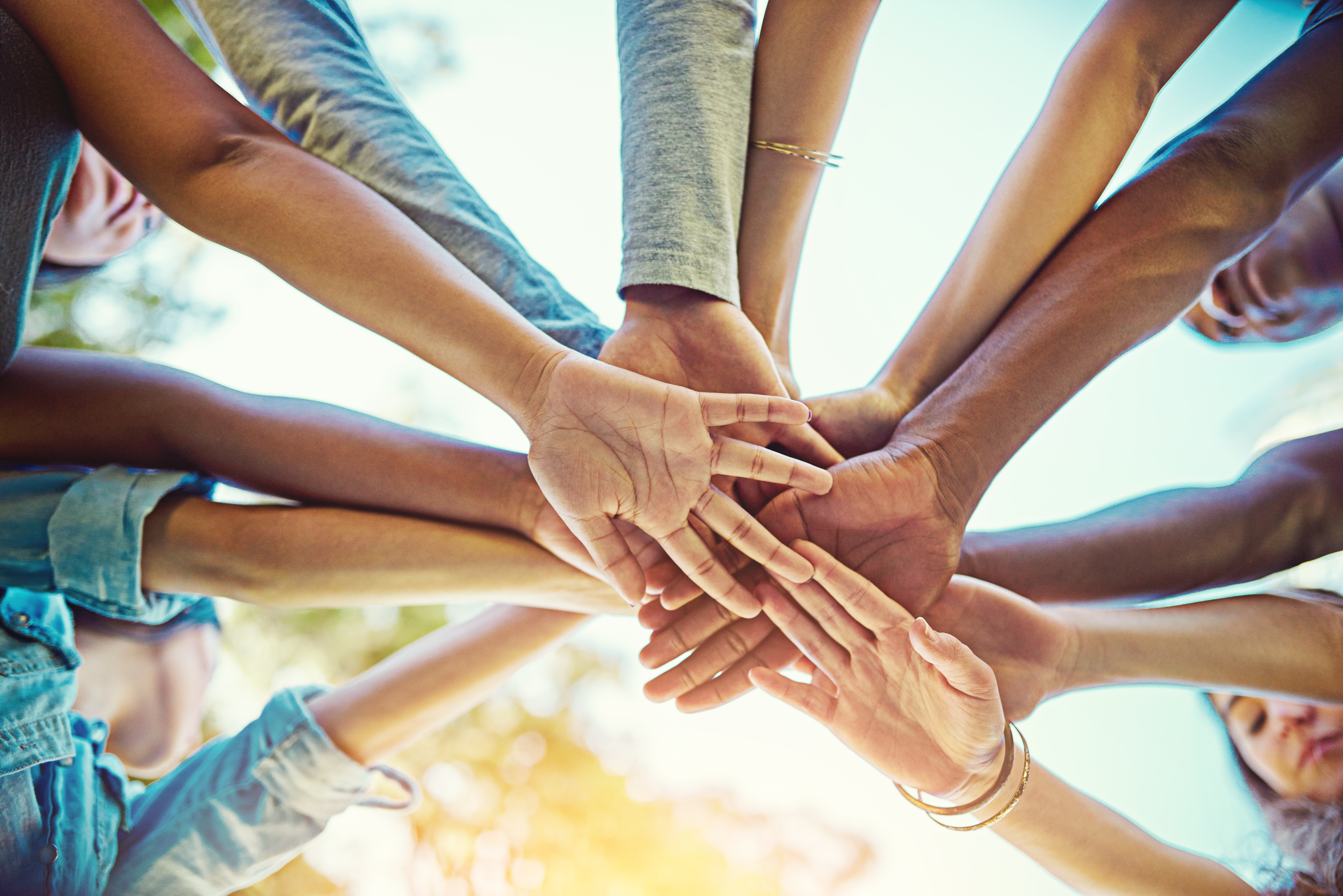 Hands teamwork i Stock 648817898