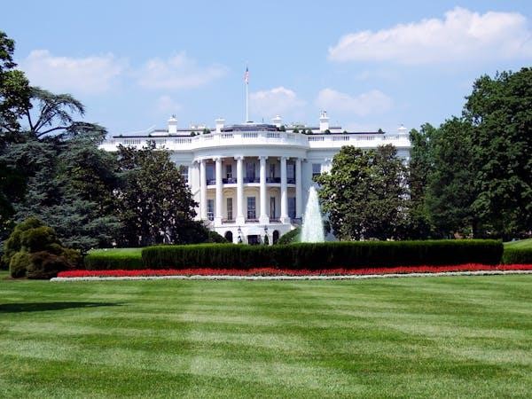 White house pexels free